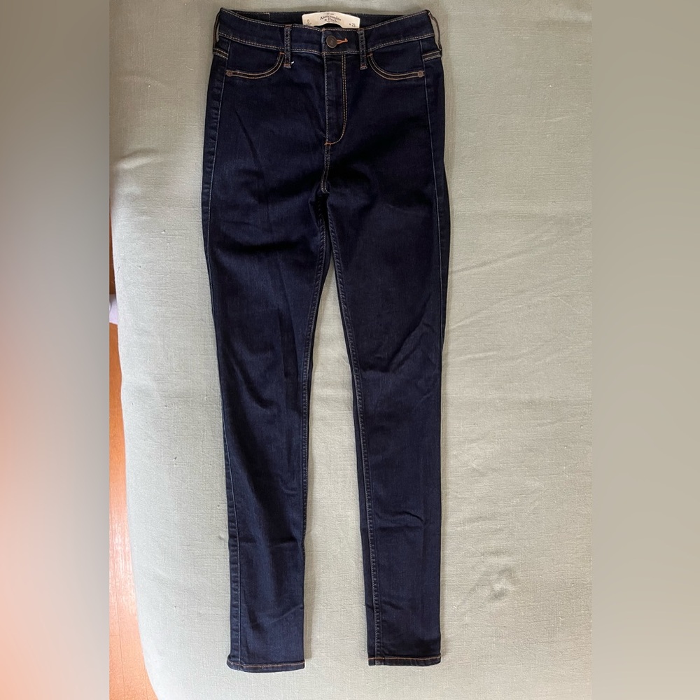 Women’s Abercrombie & Fitch Jeans size 0